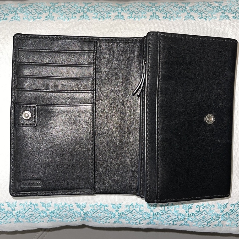 Coach Black Wallet - Picture 3 of 4